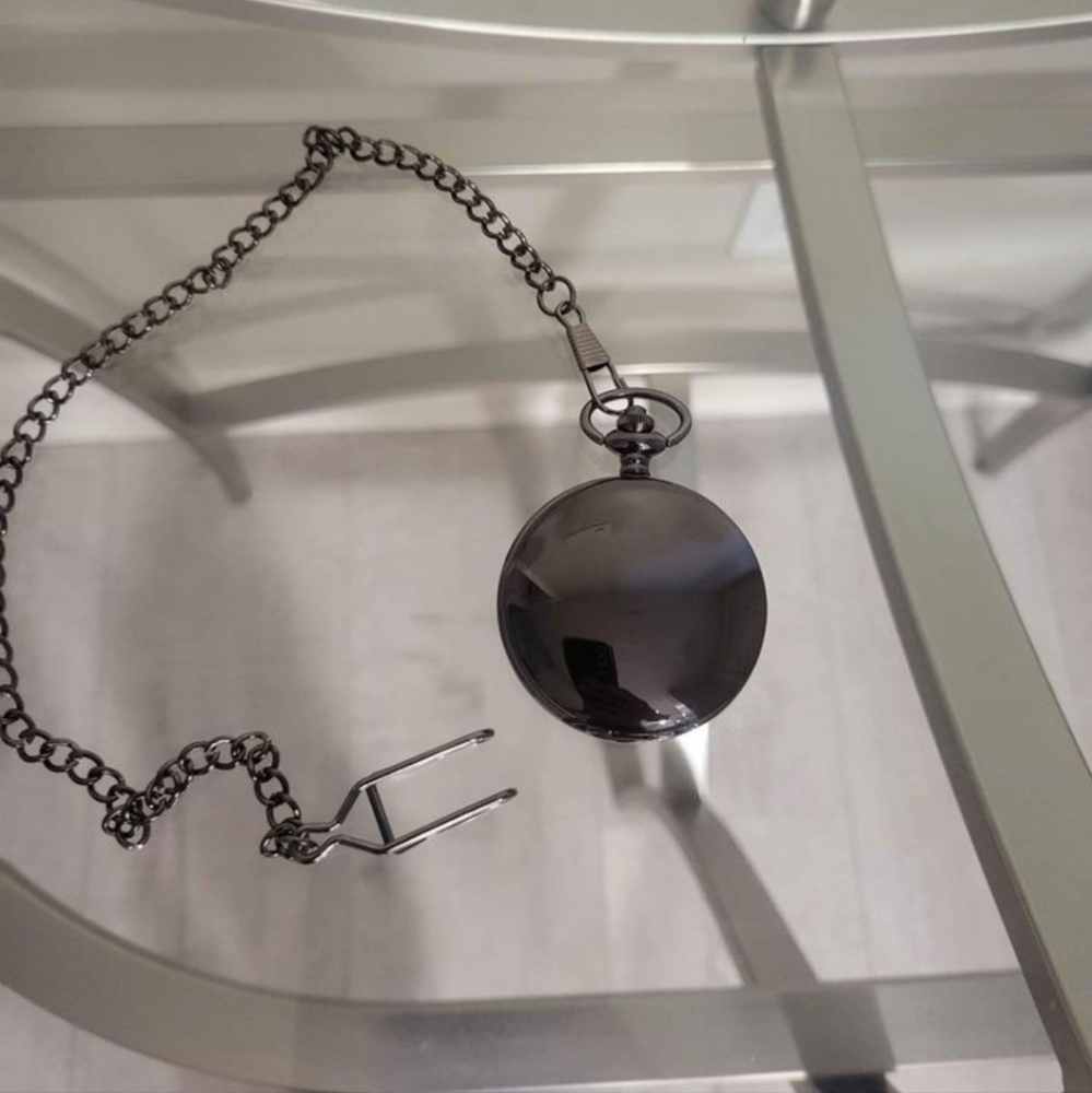 Black Stylish Pocket Watch - Picture 4 of 5